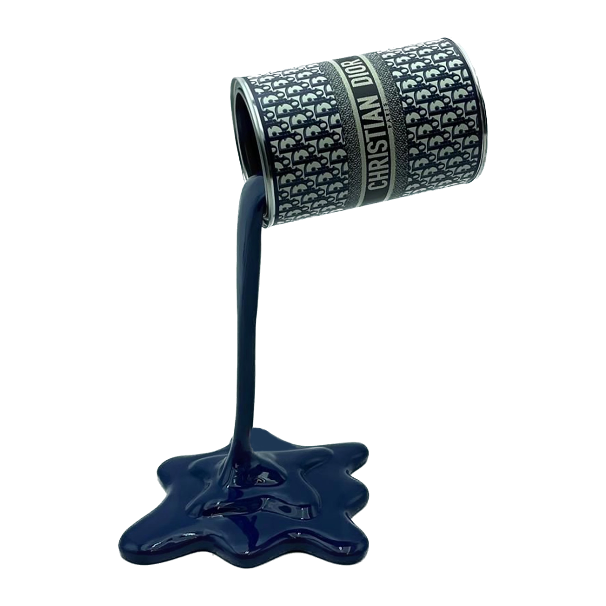 Overturned Pot Christian Dior